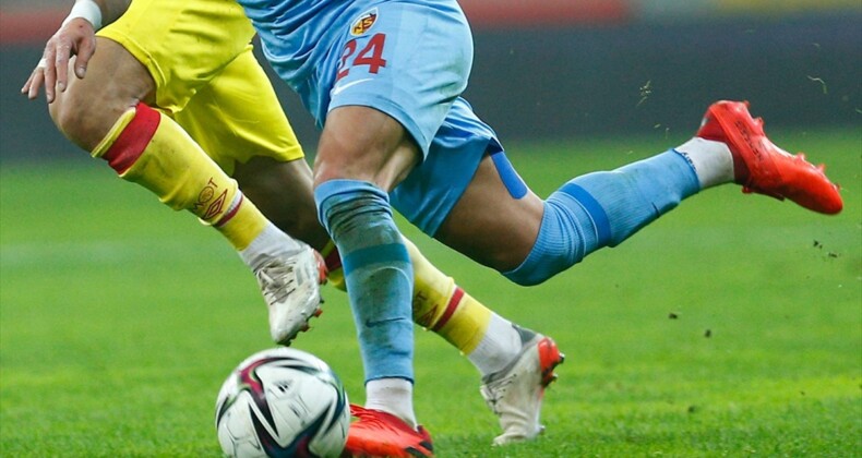 Süper Lig’de 8 maçtır puan alamayan Göztepe, yarın Kayserispor’u ağırlayacak