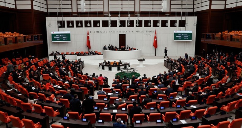 Ekonomiye ilişkin ‘torba’ kanun teklifi TBMM Başkanlığına sunuldu
