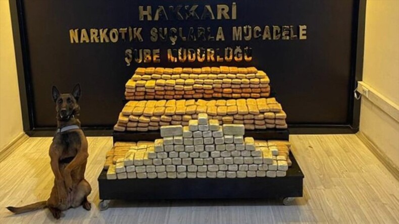 Bakan Soylu: Hakkari’de 241 kilogram eroin ele geçirildi