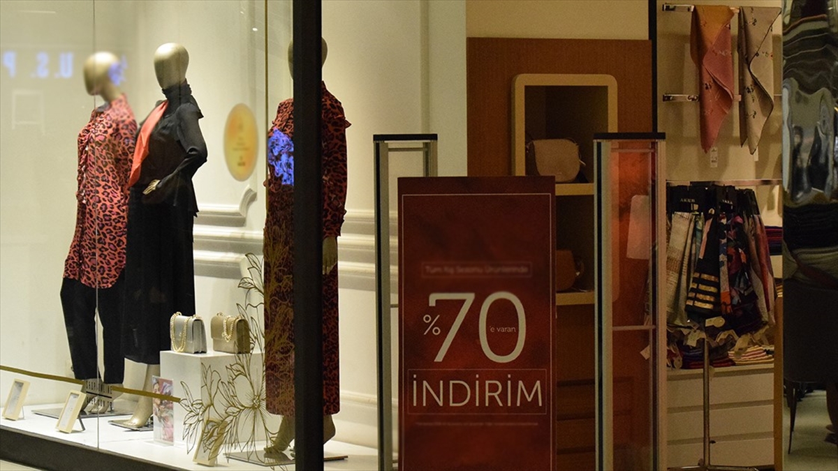 Ticaret Bakanlığından tüketiciyi yanıltan fiyatlara ve indirimli satış reklamlarına çekidüzen