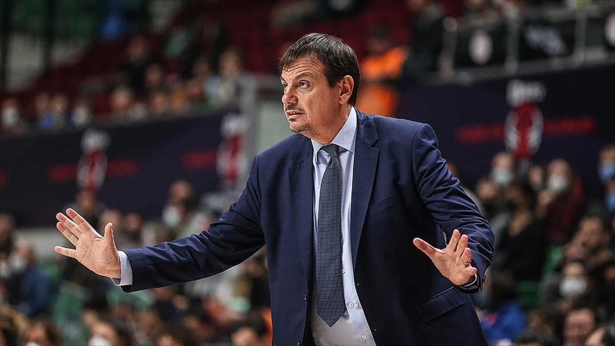 A Milli Erkek Basketbol Takımı başantrenörlüğüne Ergin Ataman getirildi