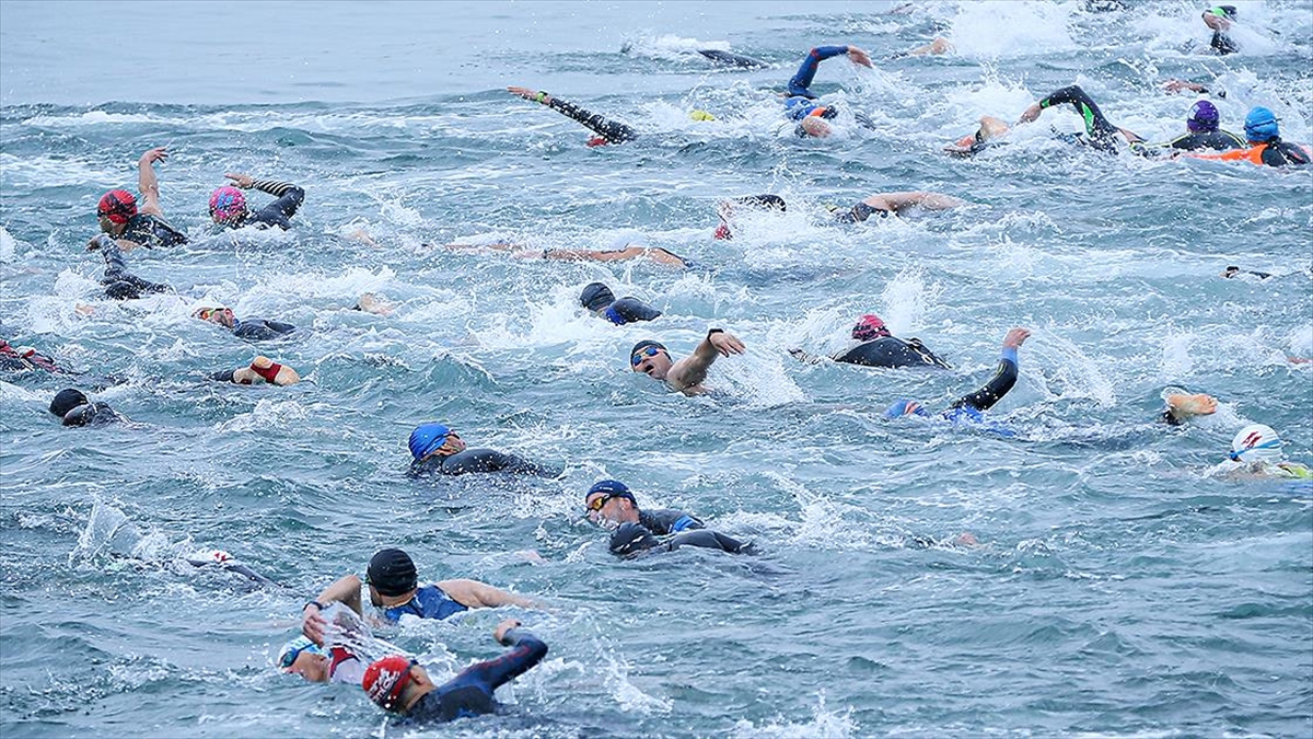 Avrupa Triatlon Kupası ikinci gün yarışları Mersin’de başladı