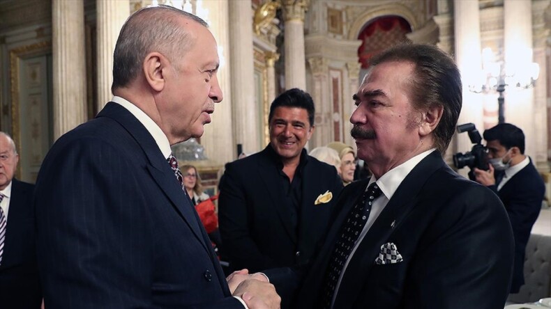 Sanatçılar, Cumhurbaşkanı Erdoğan’la bir araya geldikleri iftarı anlattı