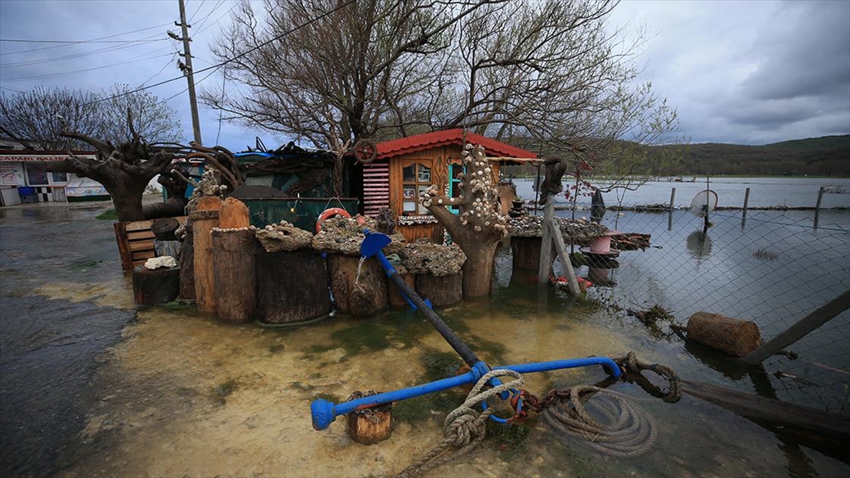 AA-20220418-27603315-27603313-KIRKLARELINDE_ISTANBULA_SU_SAGLAYAN_KAZANDERE_BARAJI_TASTI