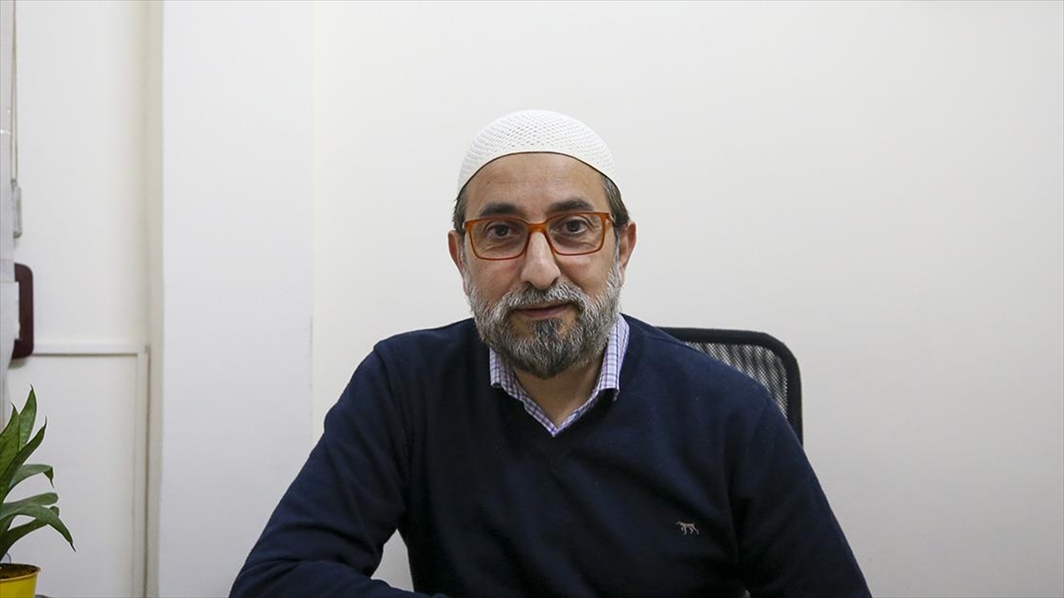Gezmek için gittiği Sultanahmet Camisi, Arjantinli Buzarquis’in Müslüman olmasına vesile oldu