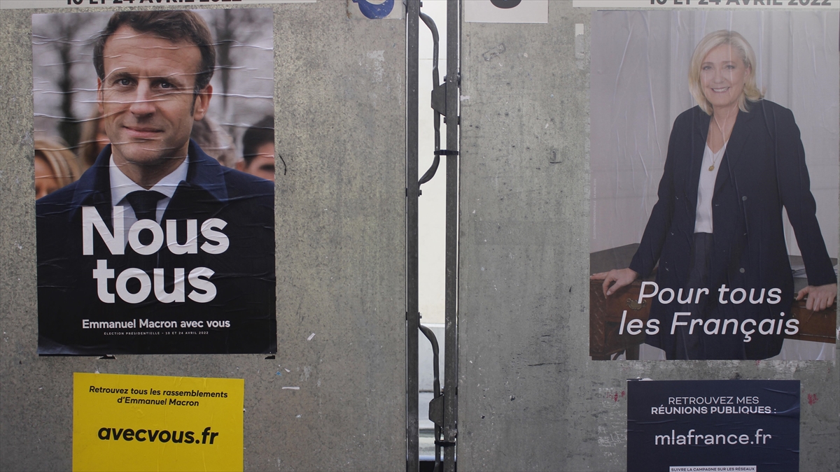 Fransa’da halk cumhurbaşkanını seçmek için yarın sandık başına gidiyor