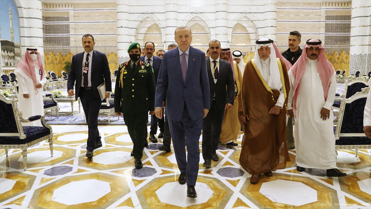 Cumhurbaşkanı Erdoğan, Suudi Arabistan’a geldi