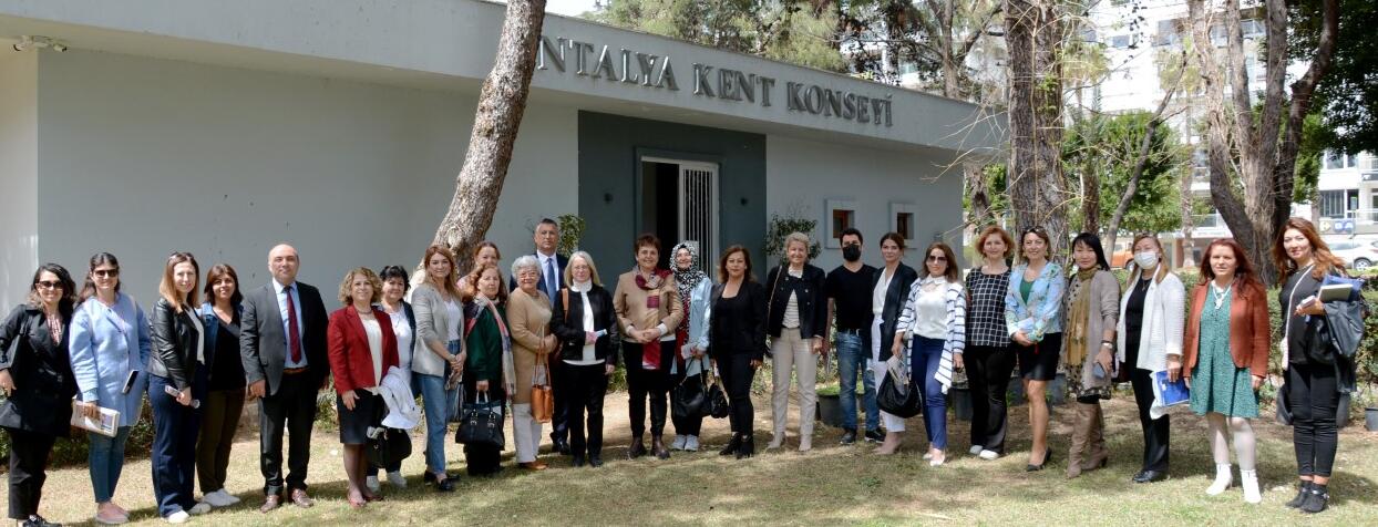 Kadın Kooperatifleri Sorunlarının Çözümü İçin Kent Konseyi’nde Buluştu