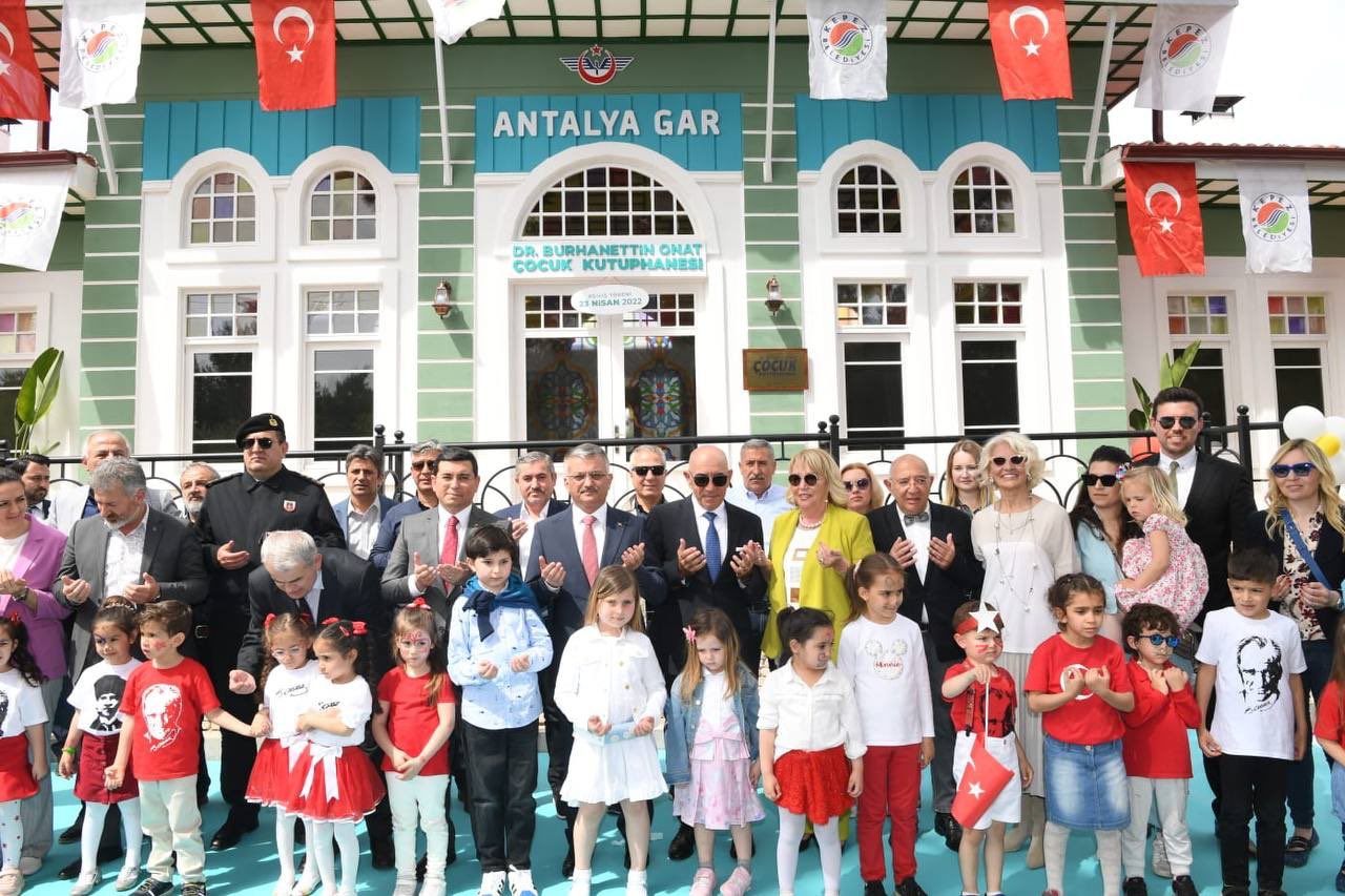 ÇOCUKLARIMIZ HEM HOŞ VAKİT GEÇİRECEK HEM DE FARKLI DÜNYALARIN KAPILARINI AÇACAKLAR