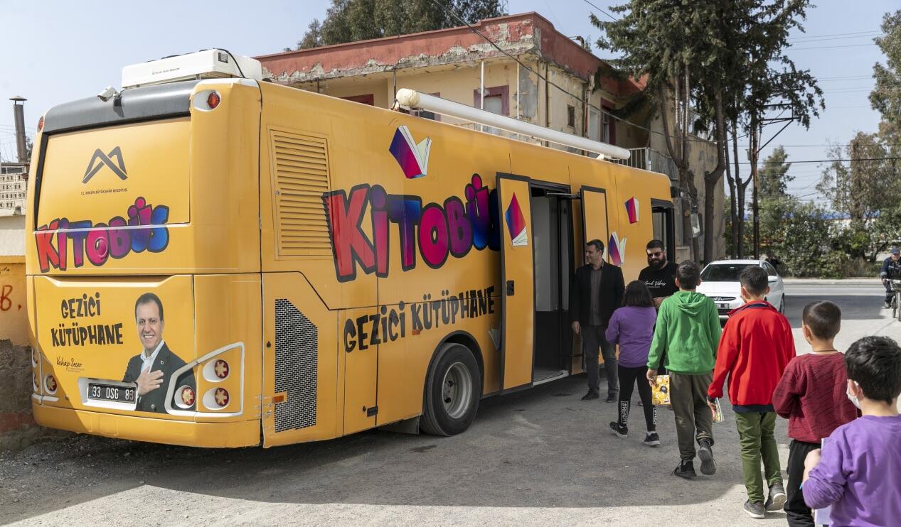  ÖĞRENCİLER “KİTOBÜS”LE TANIŞTI