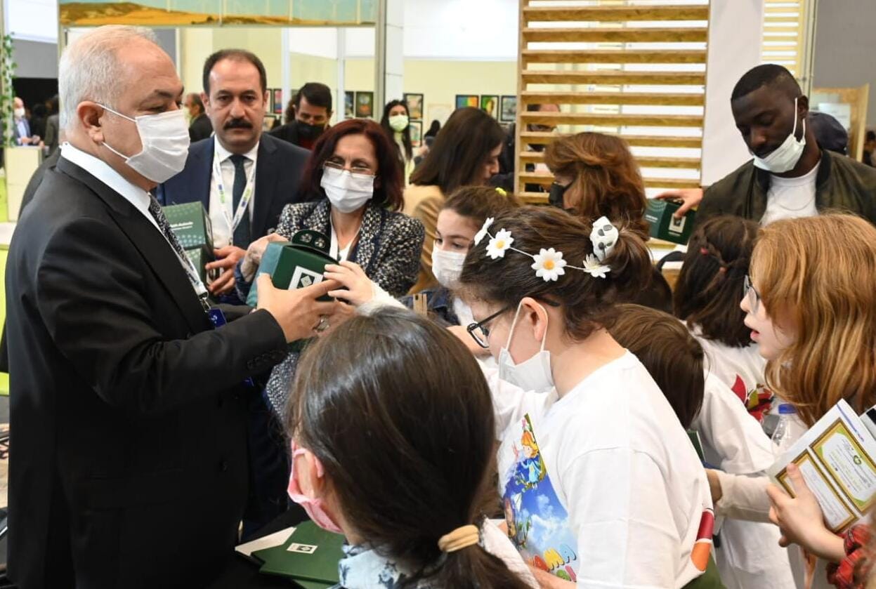 OSMANİYE BELEDİYESİ ANKARA’DA DÜNYANIN İLK EKO İKLİM ZİRVESİ VE FUARINA KATILDI…