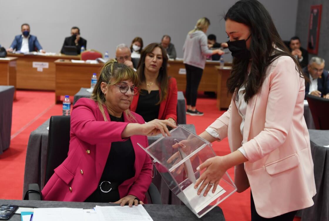 Nisan ayı Olağan Meclis Toplantısından Geçti.