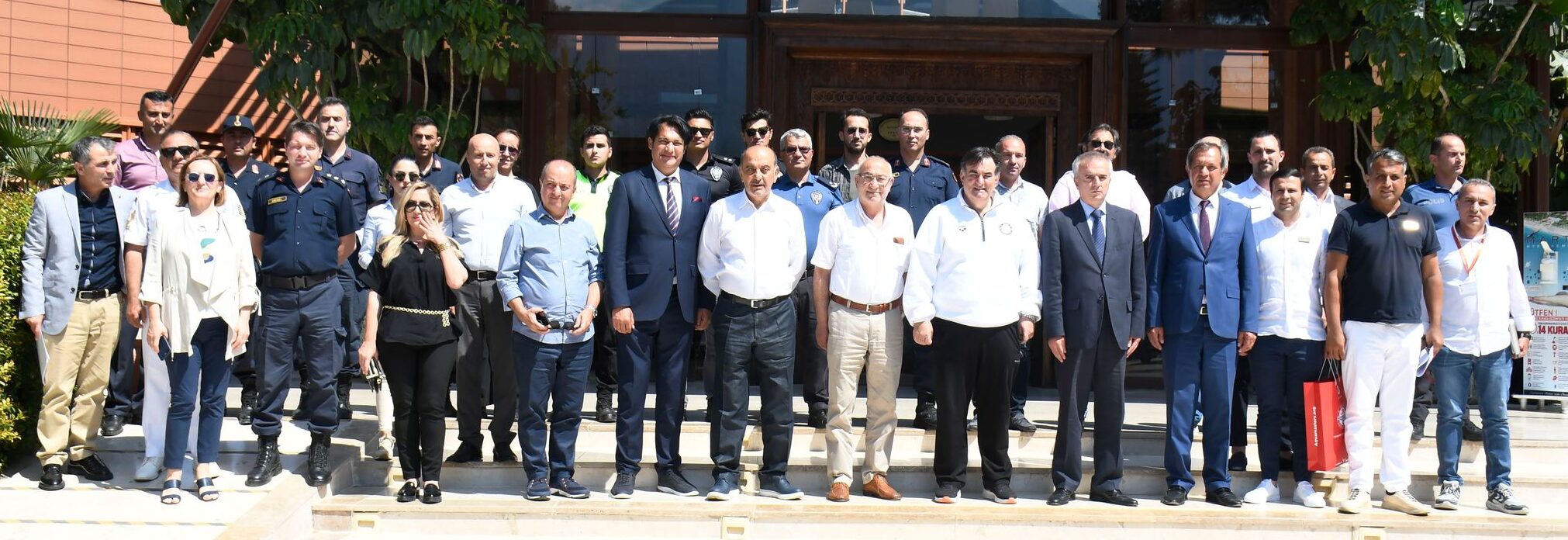 KEMER YÜZME ŞAMPİYONLARINA EV SAHİPLİĞİ YAPACAK