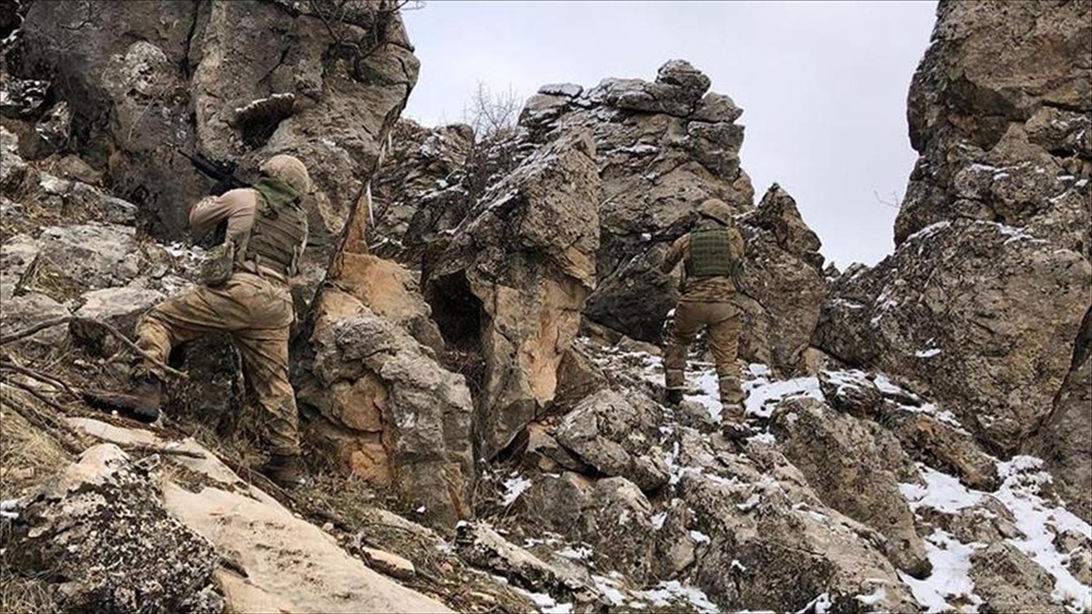 Pençe-Kilit Operasyonu’nda bir asker şehit oldu