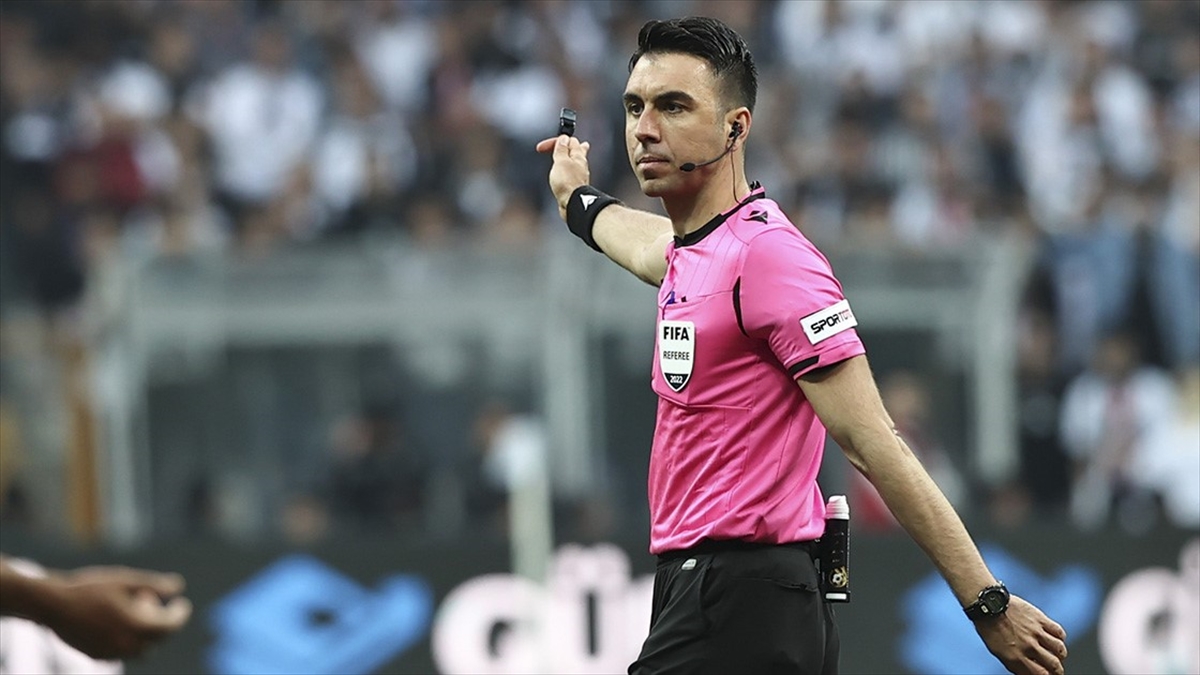 AA-20220509-27805590-27805589-TFF_HAKEM_ARDA_KARDESLERIN_DERBIDEKI_PARA_ATISINA_ILISKIN_SORUSTURMA_BASLATTI