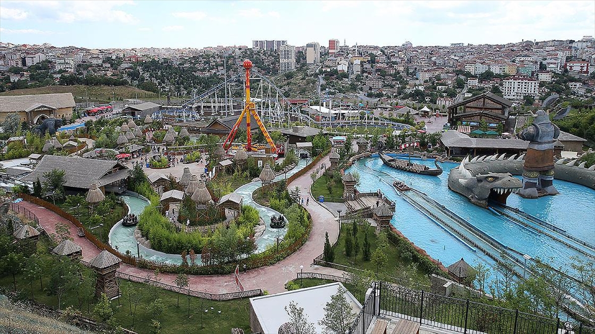 Vialand Tema Park’ı bu yıl 1 milyon kişinin ziyaret etmesi bekleniyor