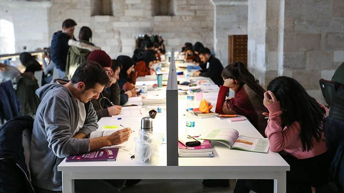 Üniversite öğrencilerine yönelik af çalışması başlatıldı