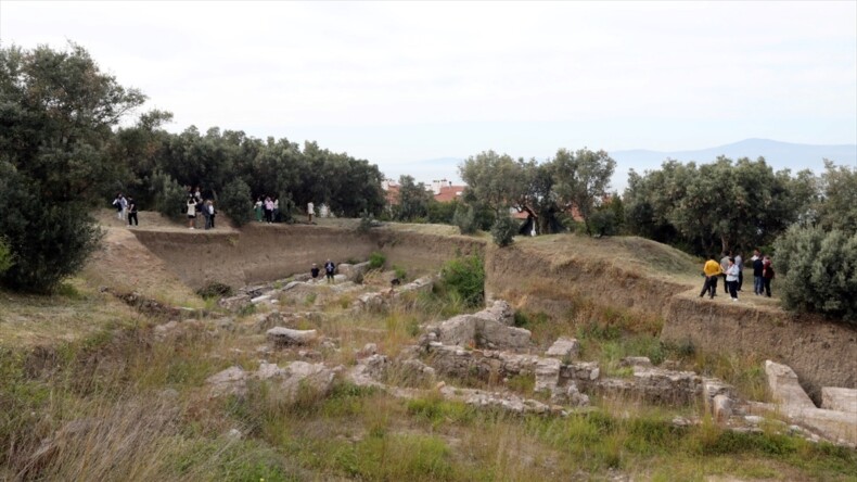 Myrleia Antik Kenti mozaikleri için restorasyon çalışması başlatıldı