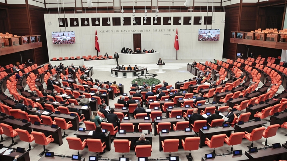 Ekonomiye ilişkin ‘torba’ kanun teklifinin ilk 5 maddesi kabul edildi