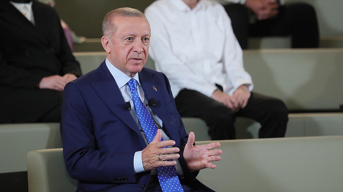 Cumhurbaşkanı Erdoğan: NATO’ya Finlandiya ve İsveç’in girmesine ‘hayır’ diyeceğimizi ilgili arkadaşlarımıza söyledik