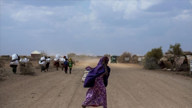 Doğu Afrika’da yüzlerce kişi göç yolunda öldü ya da kayboldu