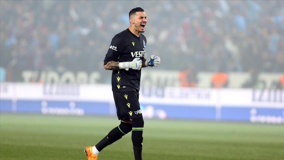 Şampiyon Trabzonspor’un kaptanı Uğurcan Çakır milli takıma odaklandı
