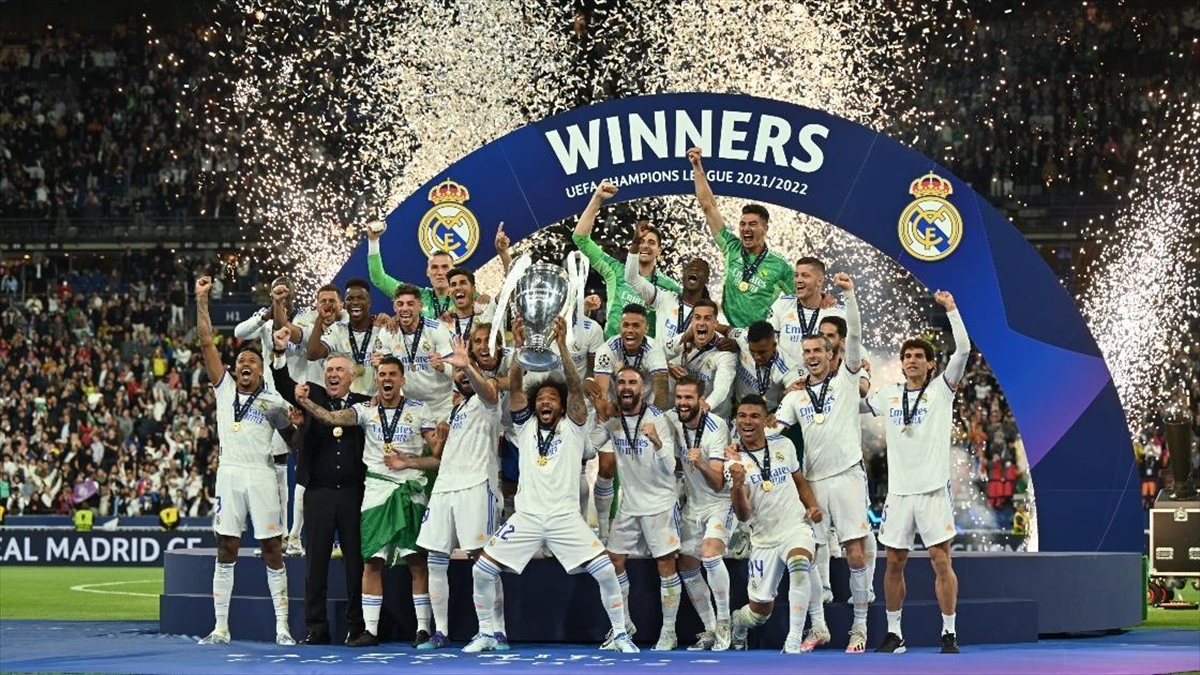 AA-20220528-28009304-28009303-UEFA_SAMPIYONLAR_LIGINDE_SAMPIYON_REAL_MADRID