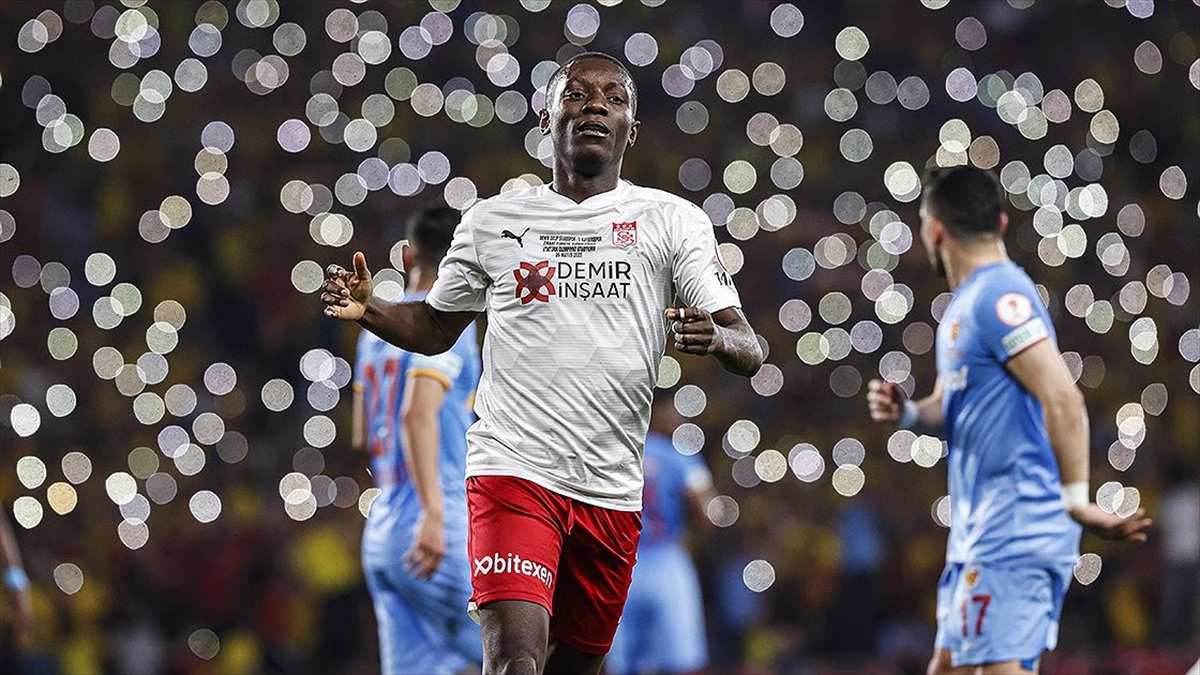 Kupa şampiyonu Sivasspor’un en golcüsü Max Gradel
