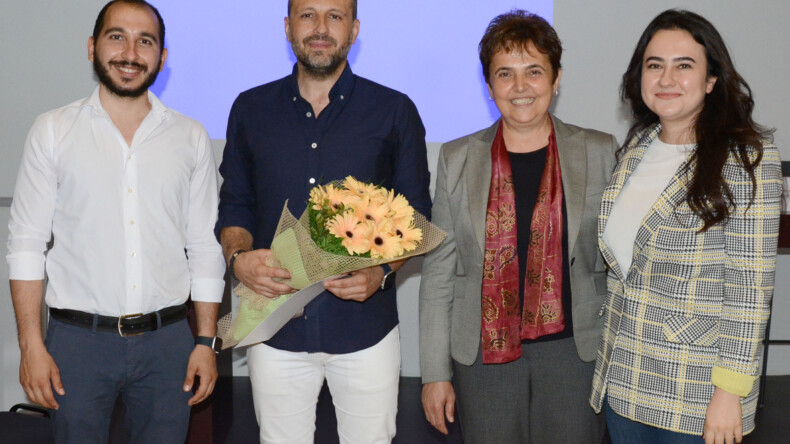 Antalya Kent Konseyi’nde ‘Yapay Zeka’ konferansı