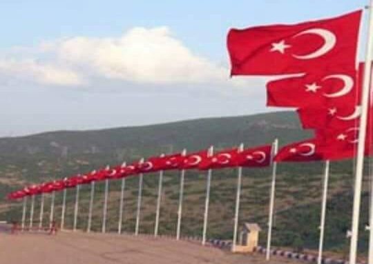 AL BAYRAK DALGALANSIN DİYE CAN VERENLERİ UNUTMADIK UNUTMAYACAĞIZ UNUTTURMAYACAĞIZ