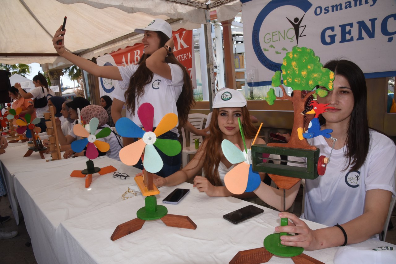 5. GELENEKSEL ÇOCUK OYUNLARI VE OYUNCAKLARI FESTİVALİNE YOĞUN İLGİ