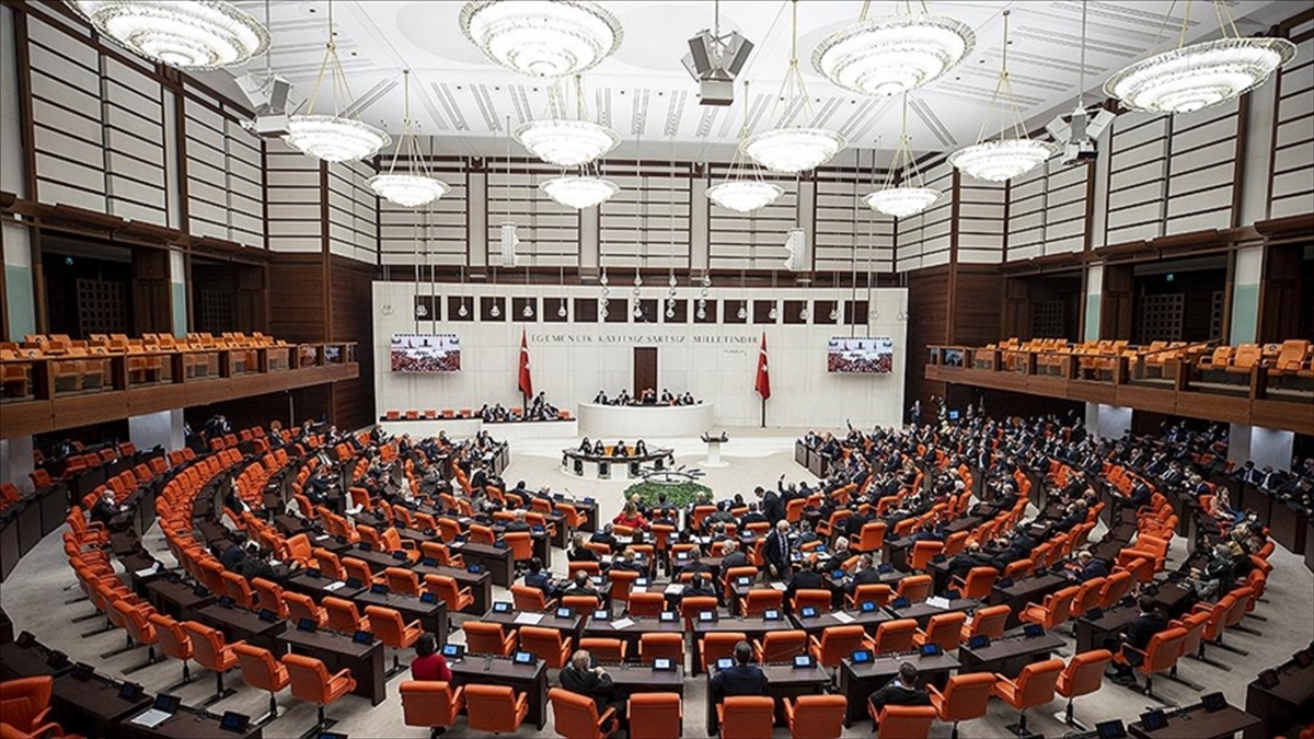 TİM ve ihracatçı birliklerine yönelik kanun teklifi TBMM Genel Kurulu’nda kabul edilerek yasalaştı