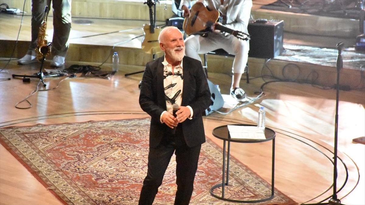 AA-20220602-28056468-28056467-DINO_MERLIN_ANKARADA_KONSER_VERDI