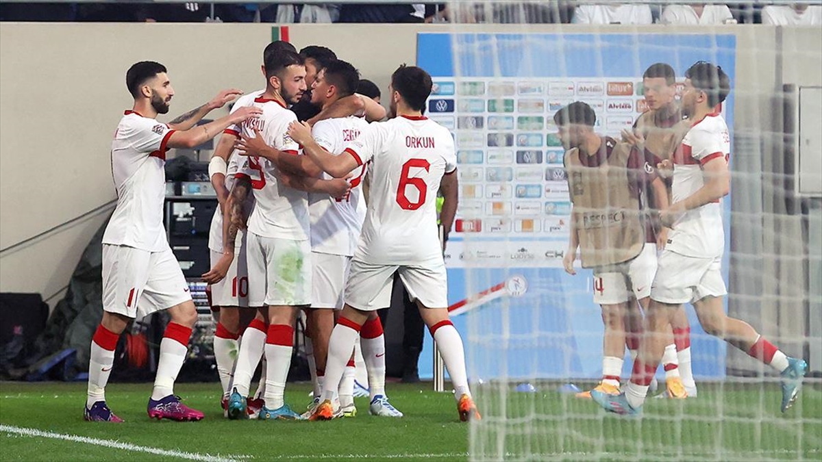 A Milli Futbol Takımı, UEFA Uluslar Ligi’nde liderliğini sürdürdü