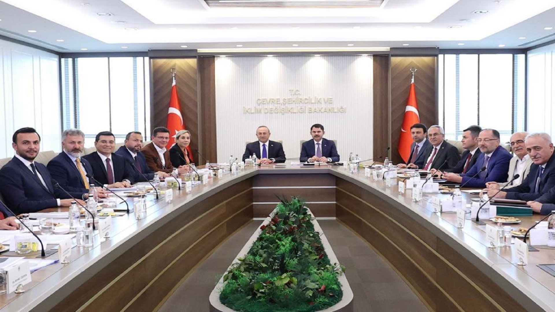 Tütüncü’den Ankara’dan Antalya’ya güzel haberler