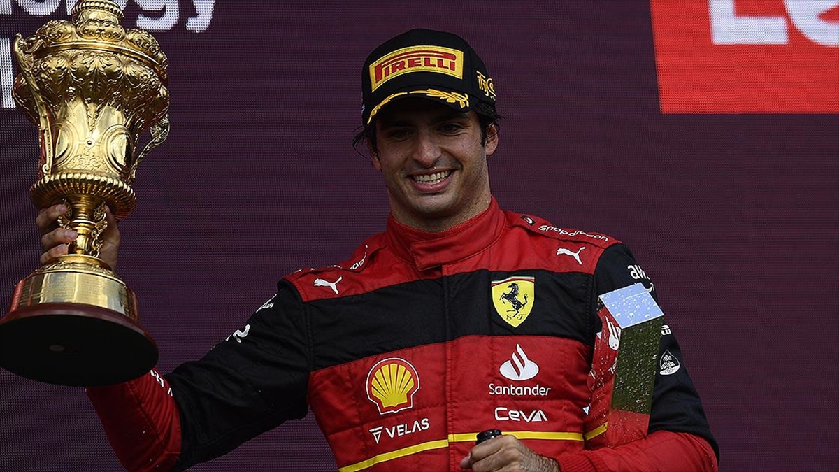 F1 Büyük Britanya Grand Prix’sini Sainz kazandı