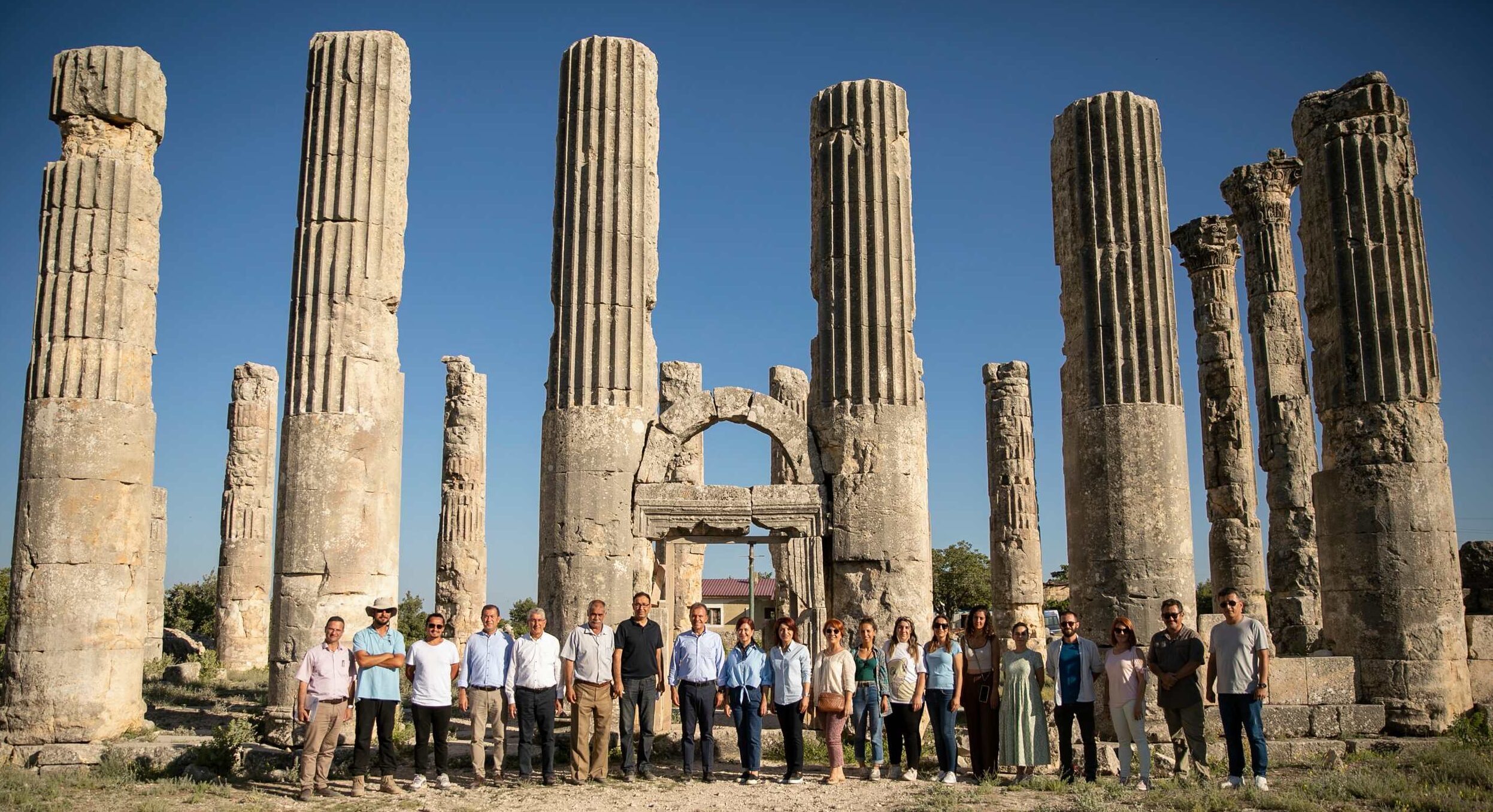 BAŞKAN SEÇER, UZUNCABURÇ VE ÇALTIBOZKIR LAVANTA BAHÇELERİNİ GEZD