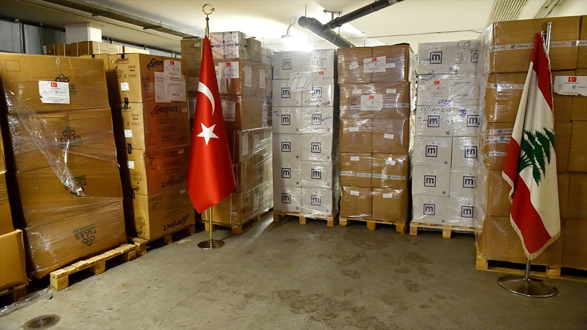 AA-20220803-28562469-28562468-LUBNAN_MECLISI_TURKIYEYE_90_TONLUK_TIBBI_YARDIMI_DOLAYISIYLA_TESEKKUR_ETTI