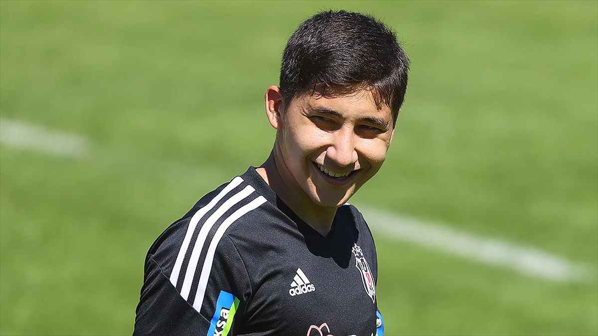 AA-20220810-28611457-28611456-BESIKTASLI_EMIRHAN_ILKHAN_TORINOYA_TRANSFER_OLDU