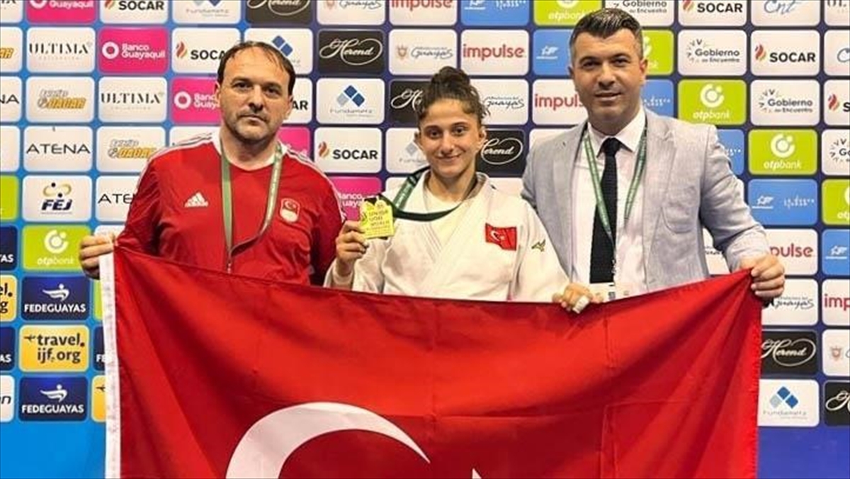 AA-20220812-28632536-28632535-GENCLER_DUNYA_JUDO_SAMPIYONASINDA_MILLI_SPORCU_YILDIZ_ALTIN_MADALYA_KAZANDI
