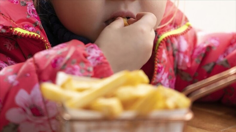 Çocuklardaki obeziteye karşı ‘okullarda ders’ önerisi