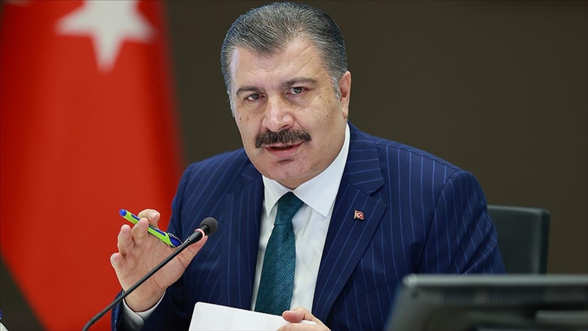 AA-20220816-28657544-28657543-SAGLIK_BAKANI_KOCADAN_ASISTAN_HEKIMLERIN_NOBET_SAYILARIYLA_ILGILI_ACIKLAMA