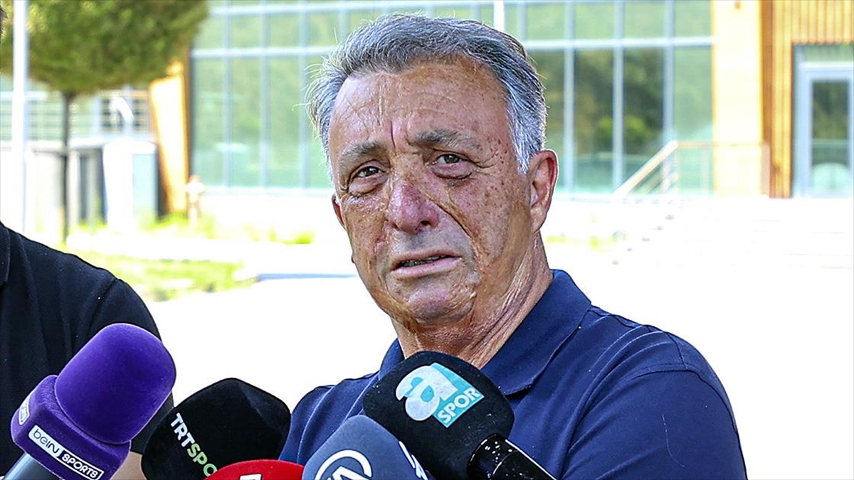 AA-20220816-28661601-28661600-AHMET_NUR_CEBIDEN_TFFYE_HAKEM_ZIYARETI