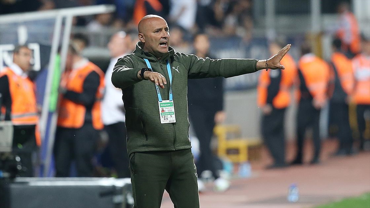 Kasımpaşa’da Sami Uğurlu dönemi sona erdi