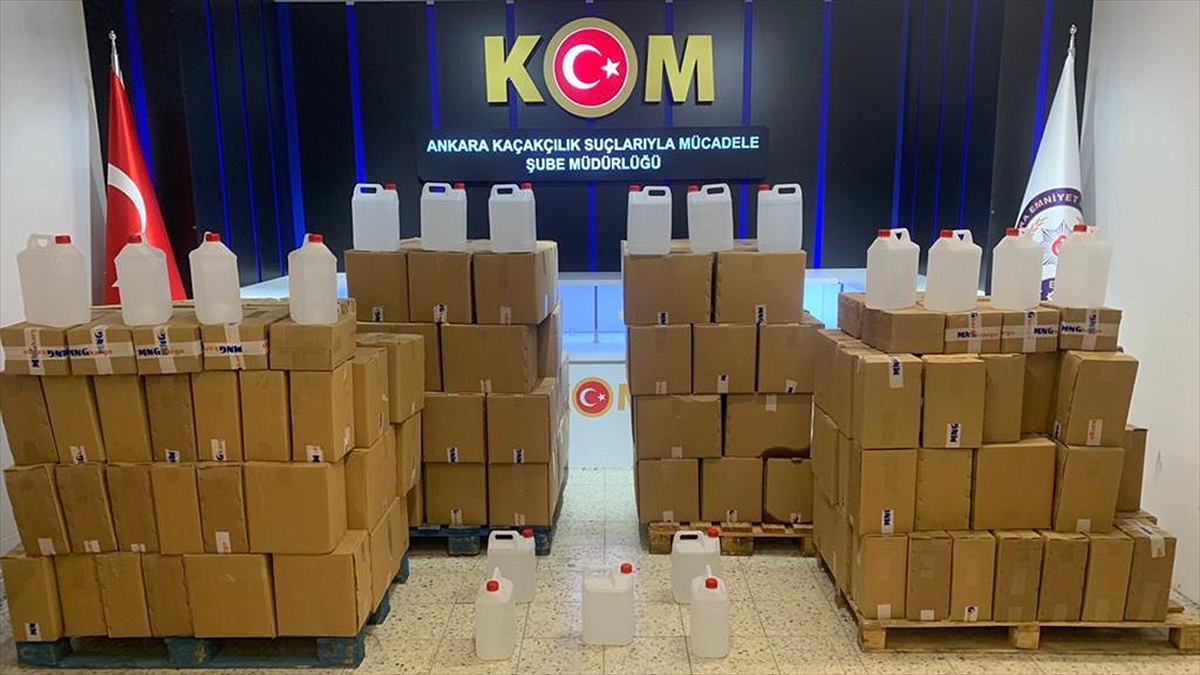 Ankara’da sahte içki imalatı için hazırlanan 3 ton 140 litre etil alkol ele geçirildi