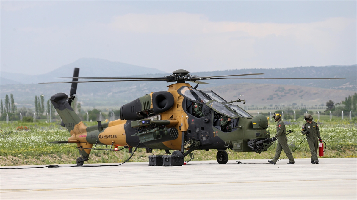 Şanlı ordunun milli gururu”: Atak helikopteri