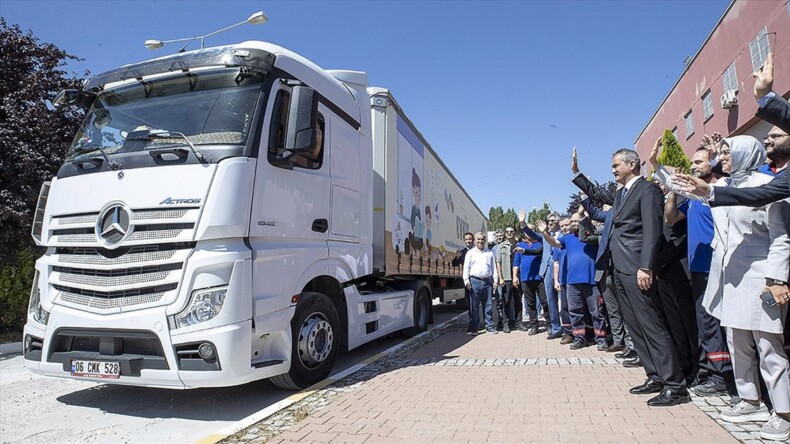 Evde eğitim alan özel eğitim öğrencileri için hazırlanan materyaller törenle illere uğurlandı