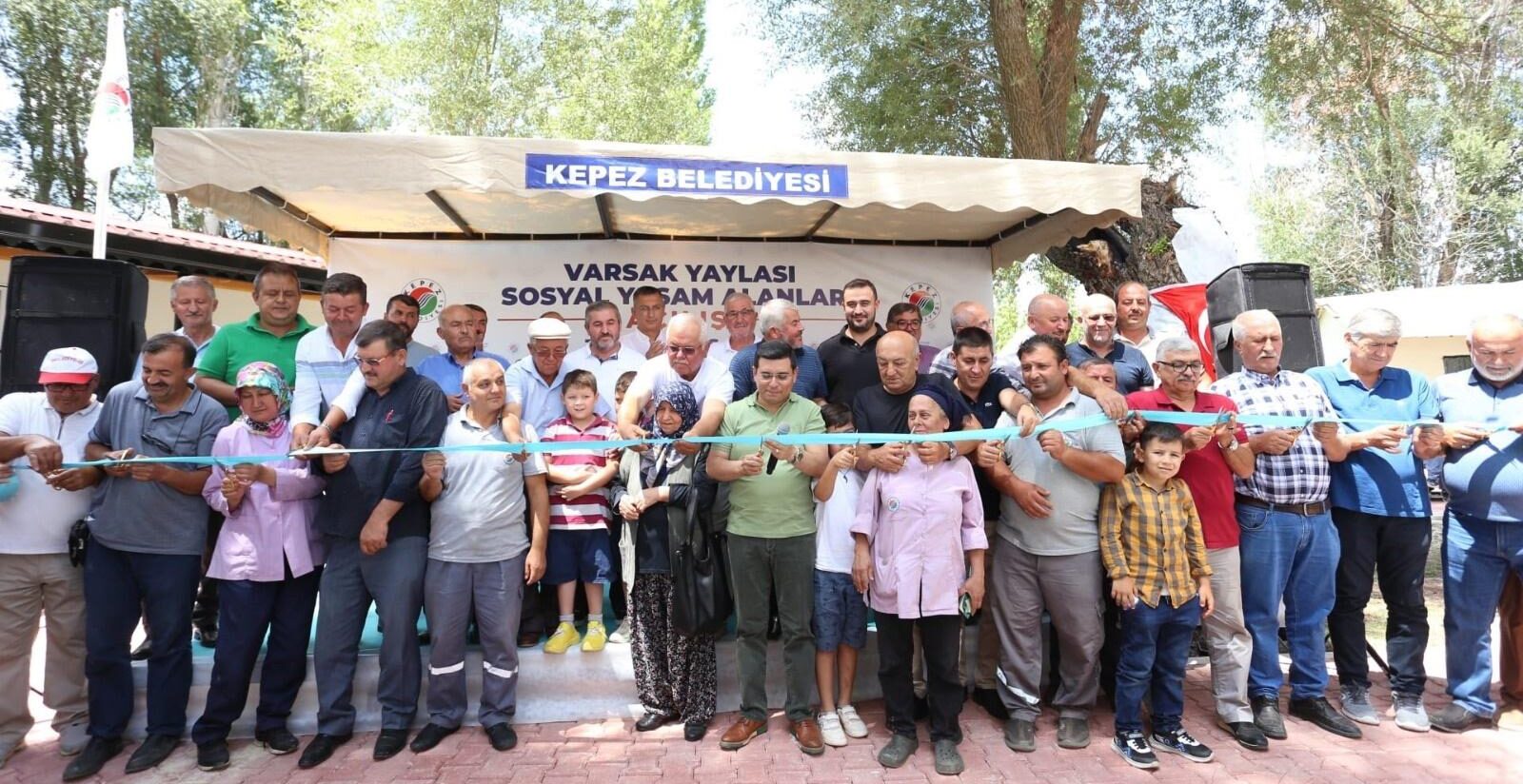 Kepezden-Varsak-Yaylasina-sosyal-donati-hizmeti_2