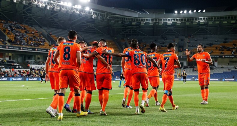 Medipol Başakşehir, Alanyaspor’u konuk edecek