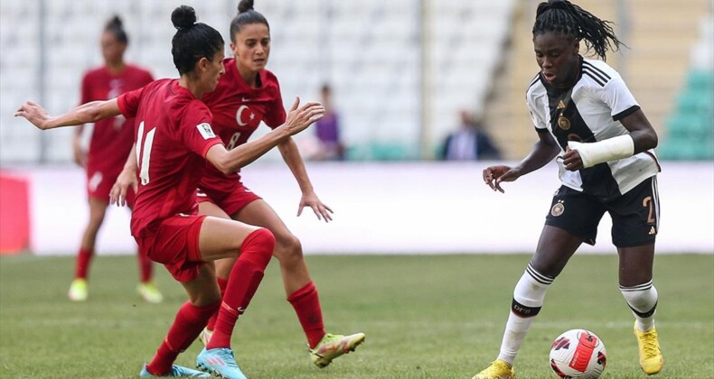 A Milli Kadın Futbol Takımı, Almanya’ya yenildi